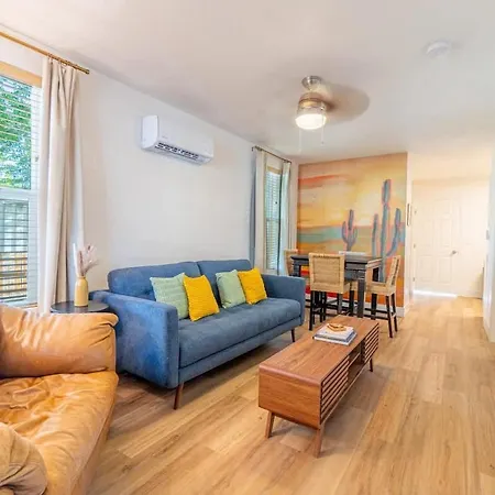 Charming Family 2Br Midtown Reno - Pets Welcome